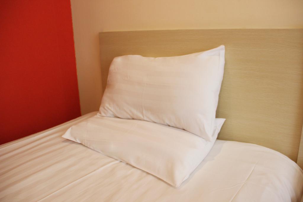 Hanting Express Gulou Пекін Номер фото